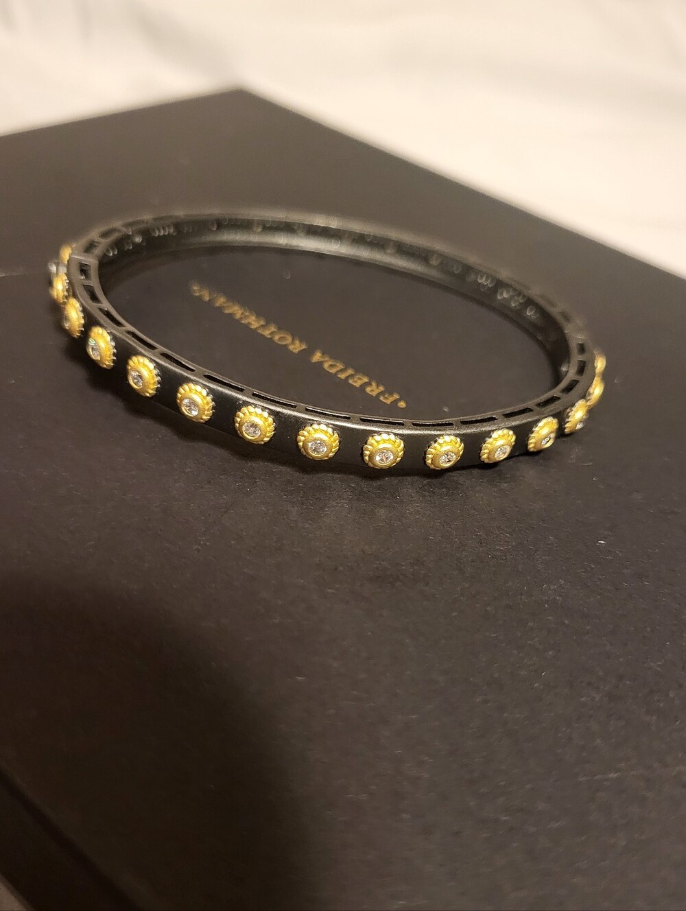 Freida Rothman Bangle